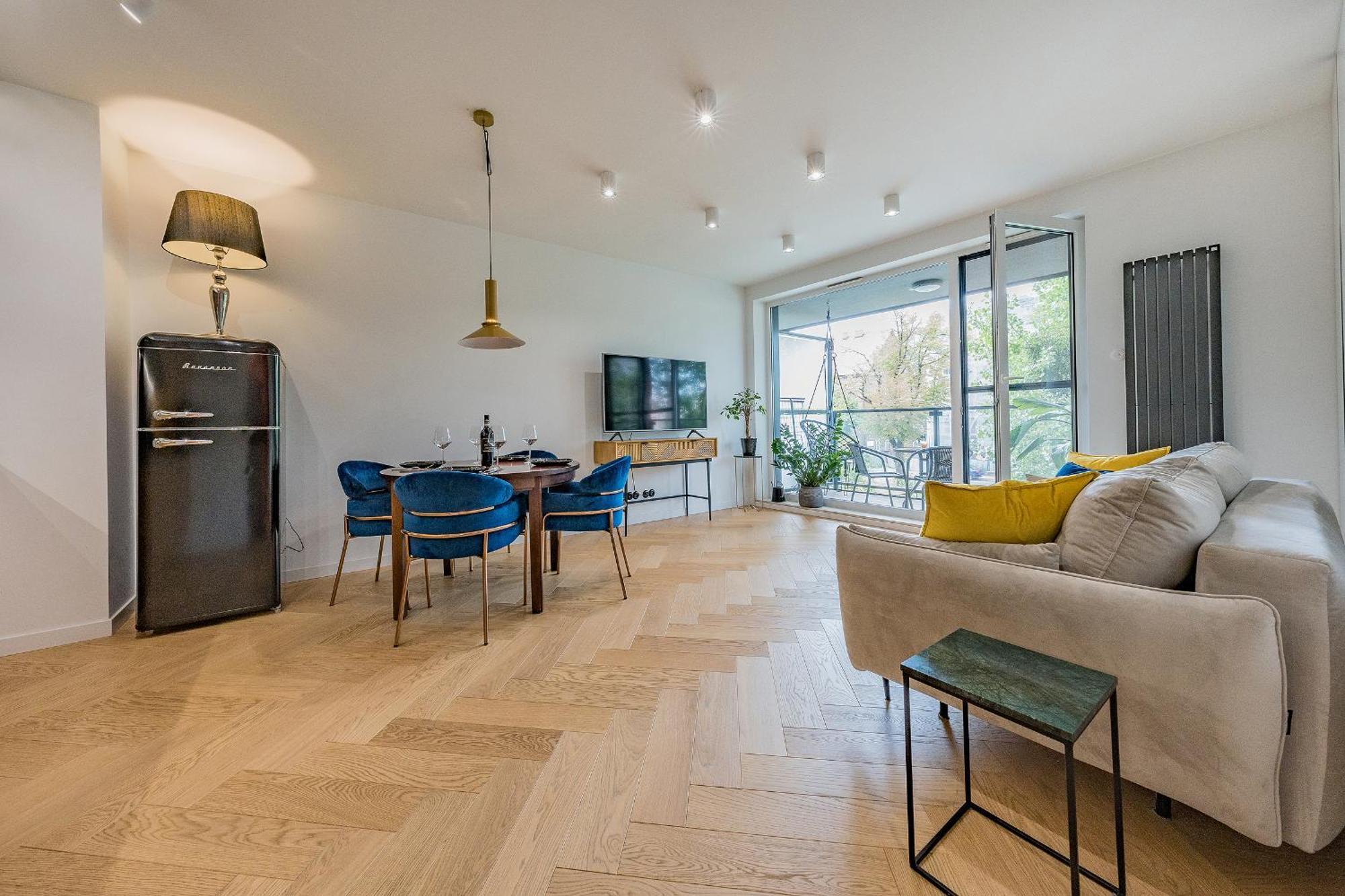 Hello Apartments Chmielna With Private Parking And Balcony Гданьск Экстерьер фото